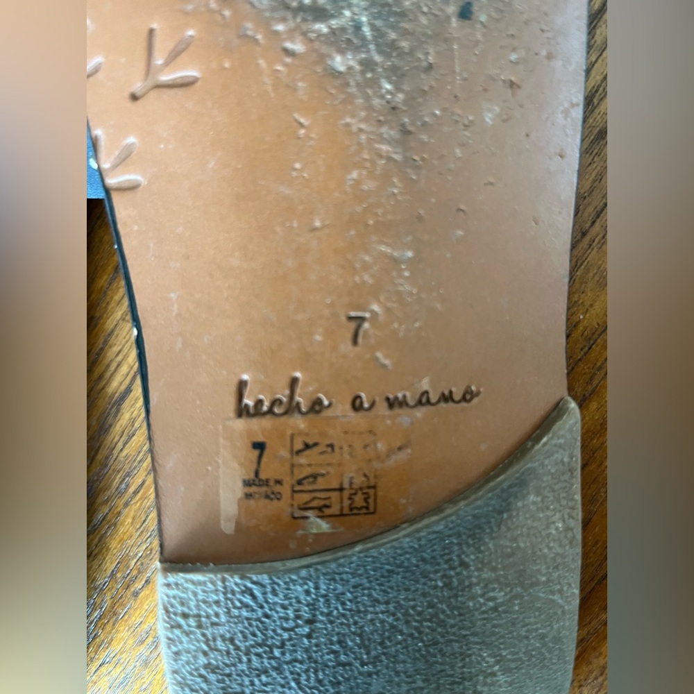 Beek sandals. Size 7. Quality Black Leather w/ stud details. - Picture 5 of 6